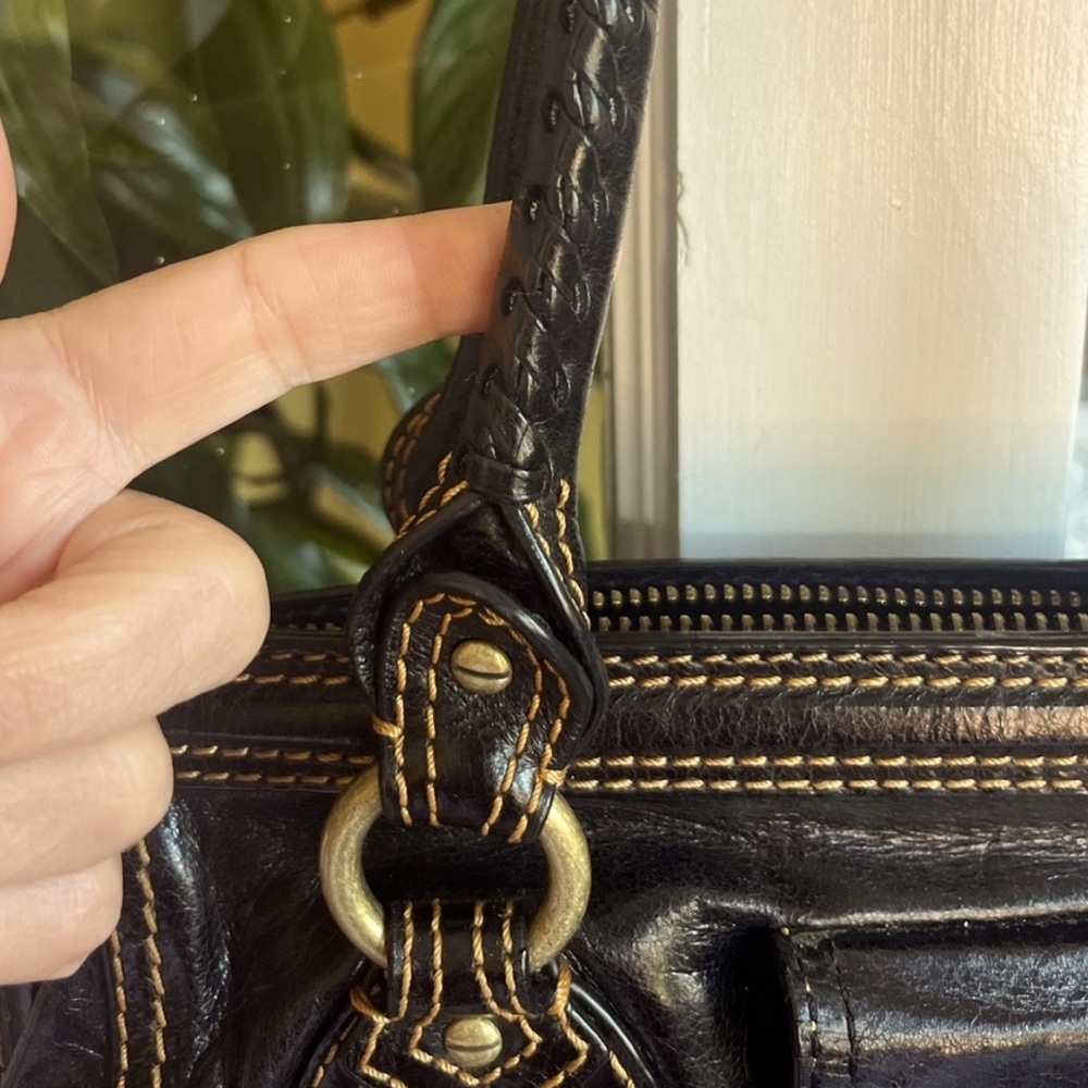 Per Se Leather Handbag - Picture 7 of 8